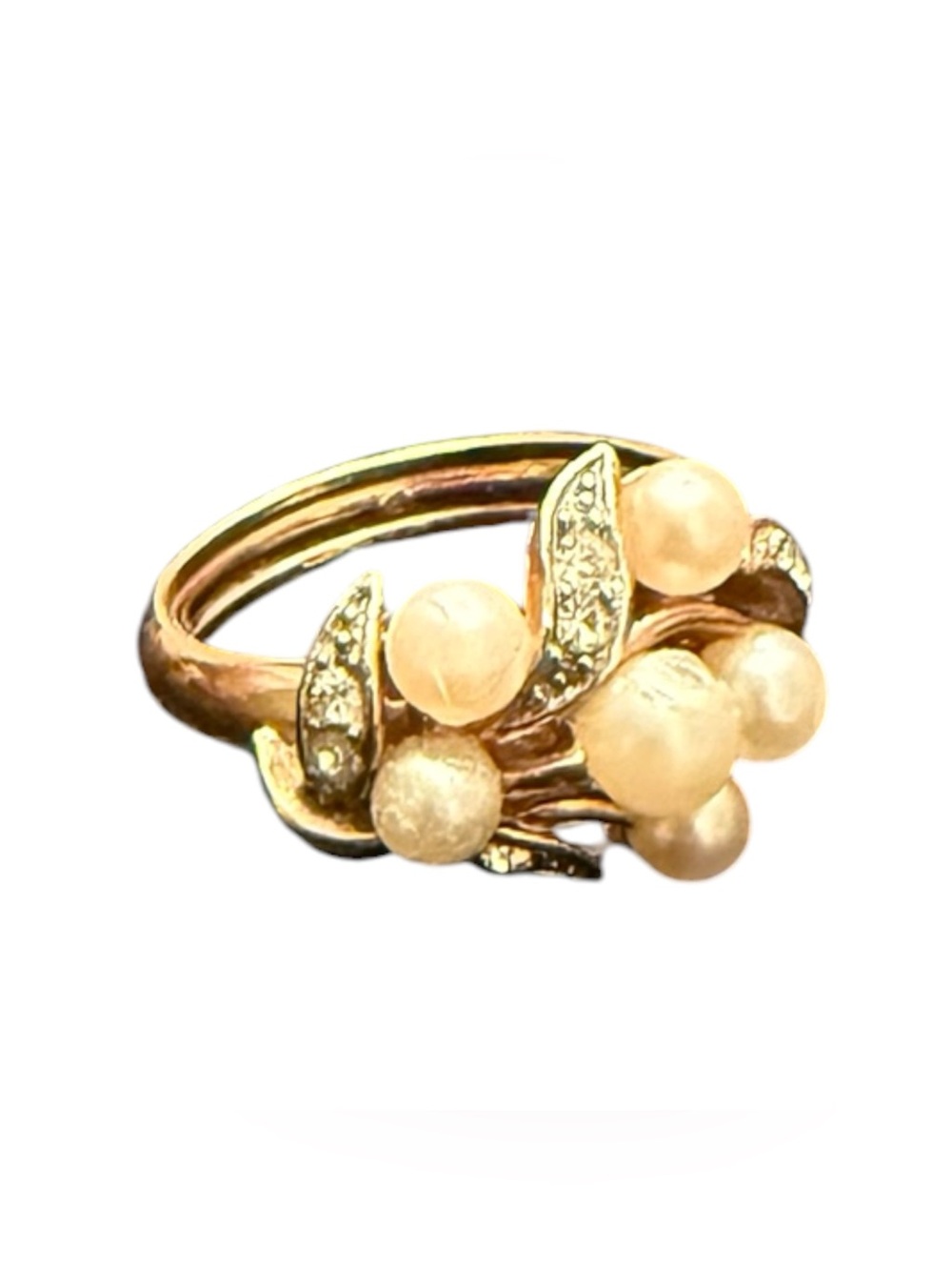 Vintage AVON Cluster Pearl and Rhinestones Cocktail Ring Costume Jewelry